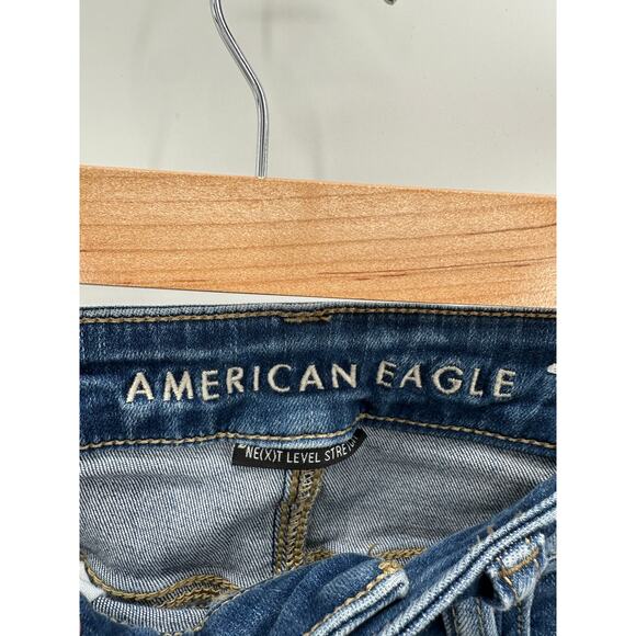 American Eagle Womens Jeggings Size 4S Distressed Medium Wash Denim Stretch - Picture 6 of 10